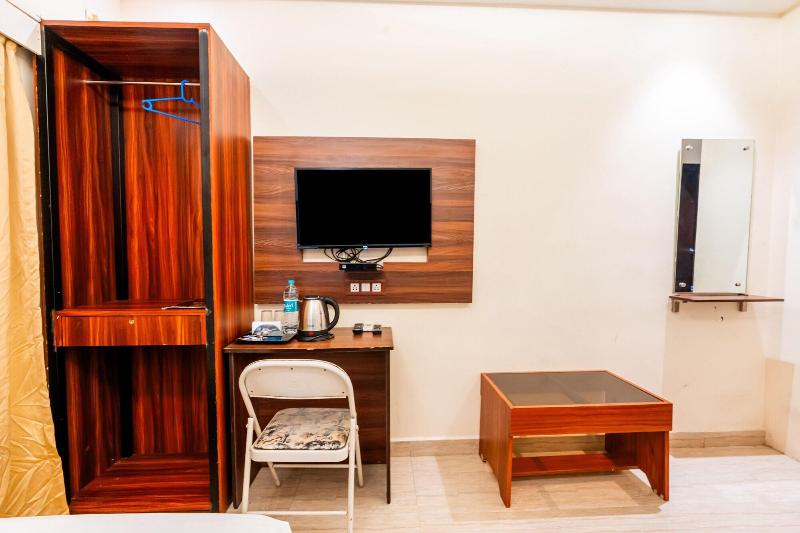 Treebo Express Inn image