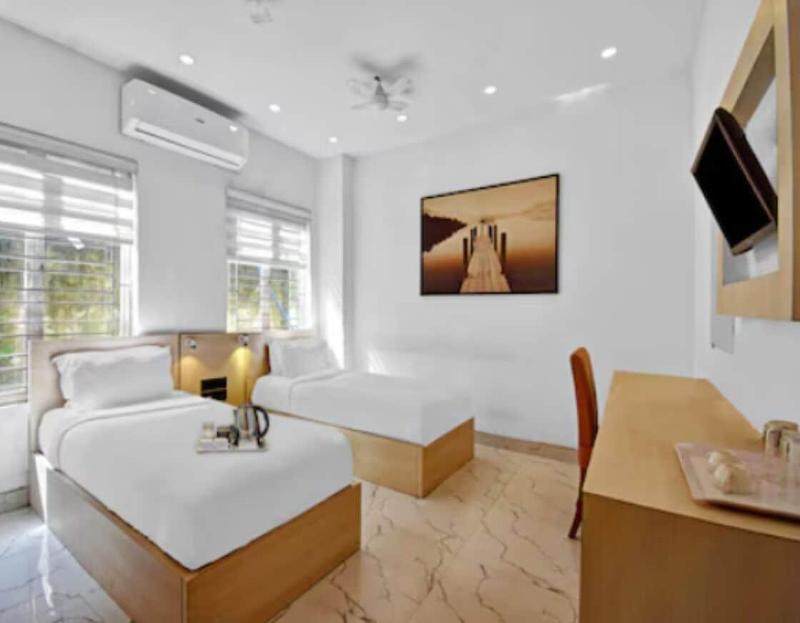 Hotel Silver Stay By Grb image