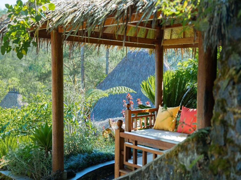 Tira Vilagna Suites Spa image