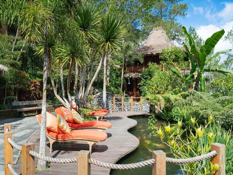 Tira Vilagna Suites Spa image