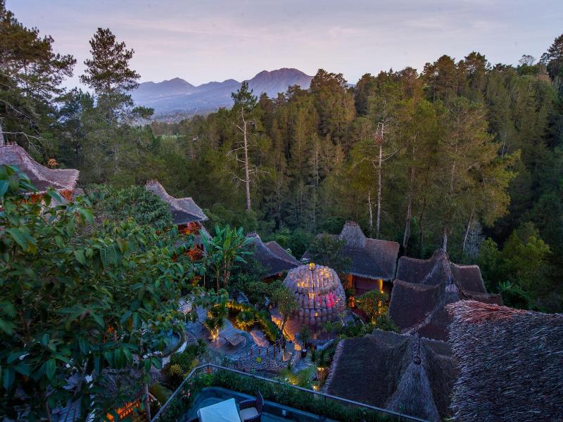 Tira Vilagna Suites Spa image