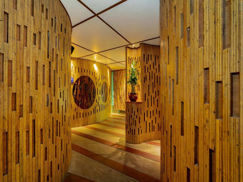 Tira Vilagna Suites Spa image