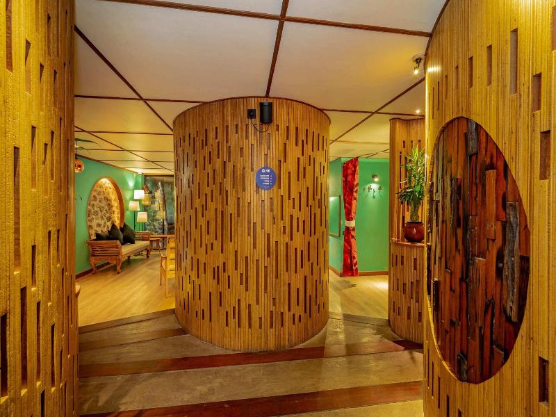 Tira Vilagna Suites Spa image