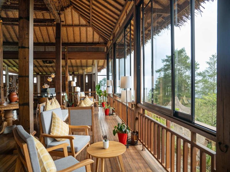 Tira Vilagna Suites Spa image