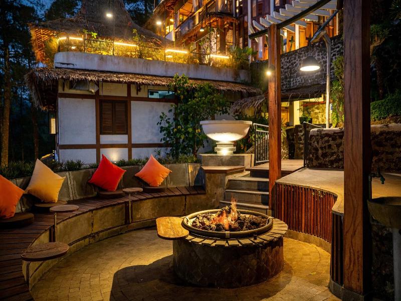 Tira Vilagna Suites Spa image
