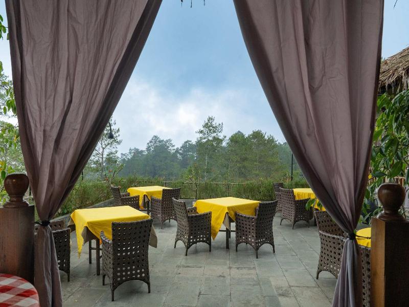 Tira Vilagna Suites Spa image