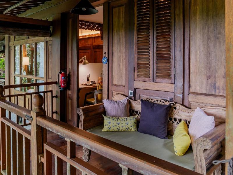 Tira Vilagna Suites Spa image