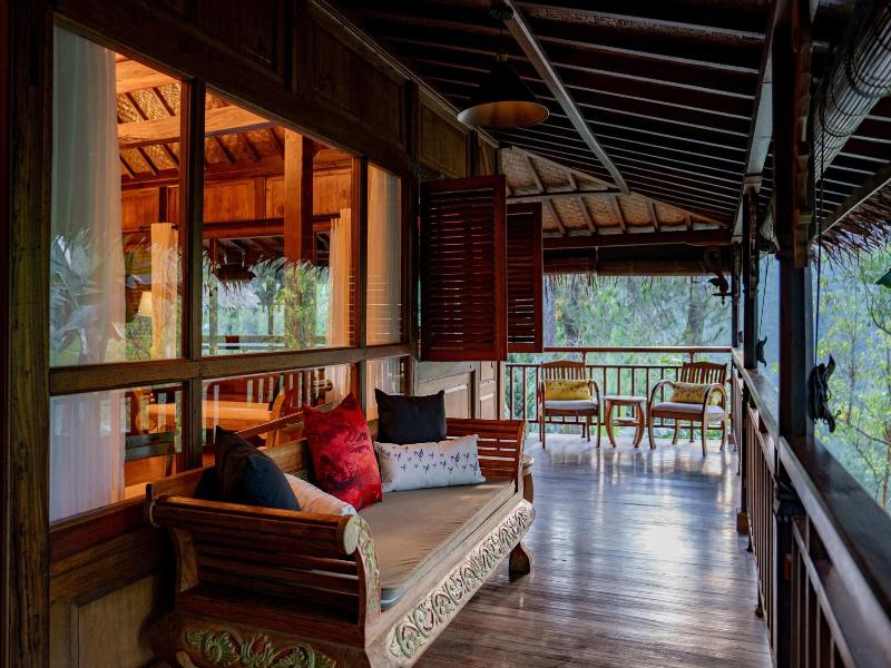 Tira Vilagna Suites Spa image