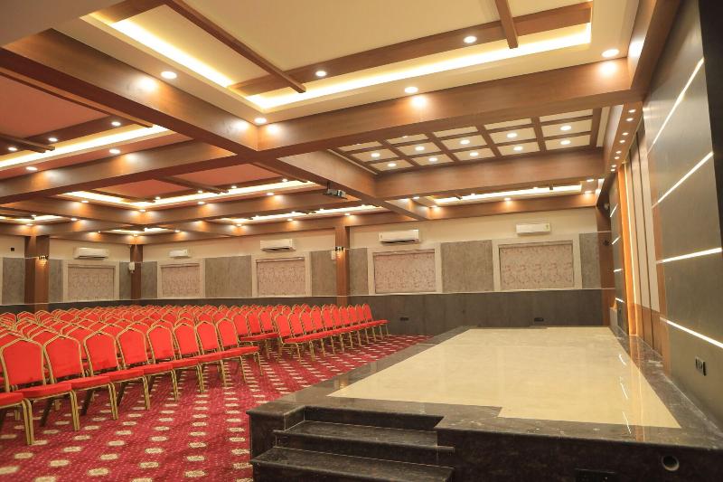 Kansone Hotel And Banquets image