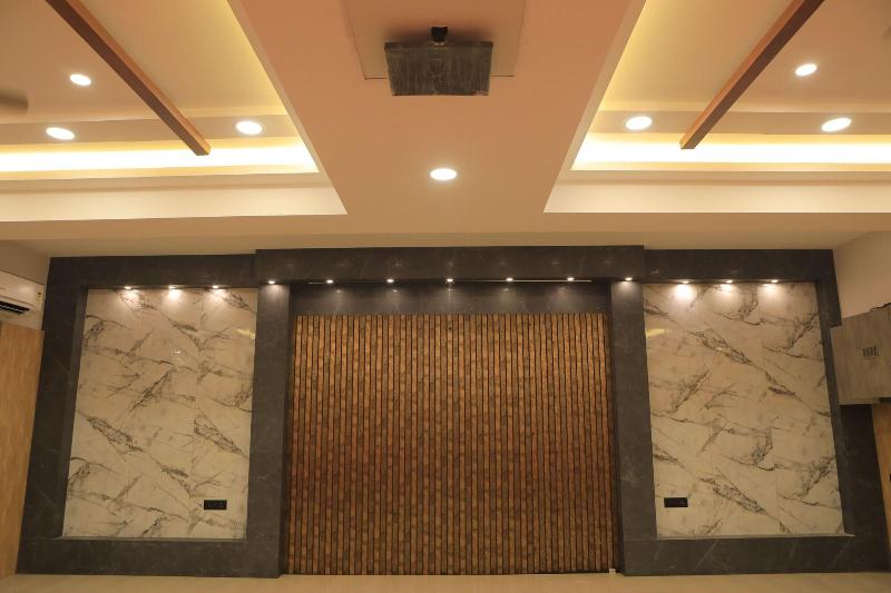 Kansone Hotel And Banquets image