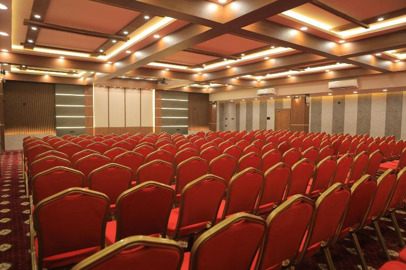 Kansone Hotel And Banquets image