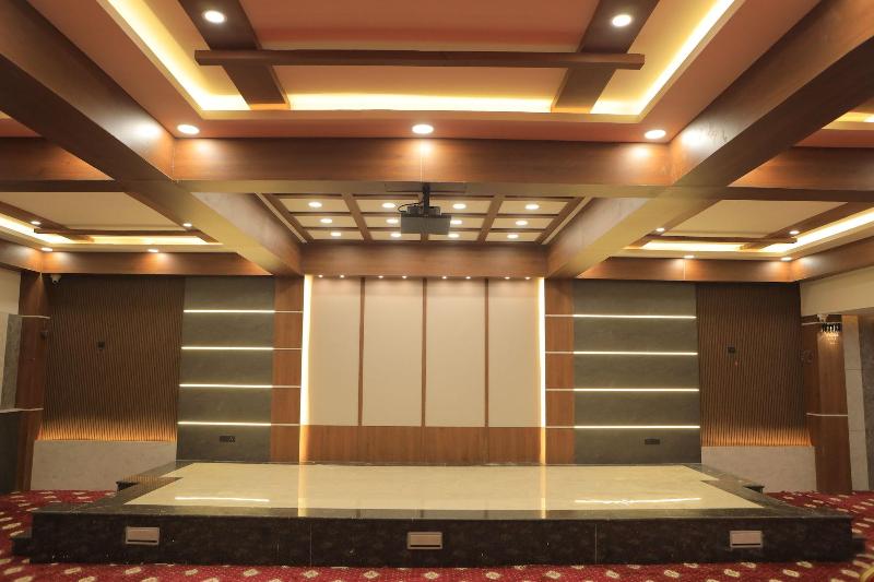 Kansone Hotel And Banquets image
