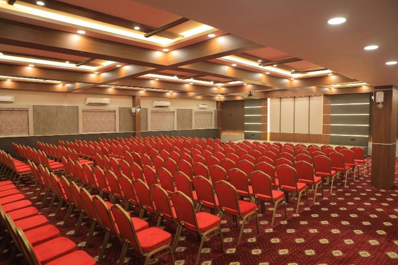 Kansone Hotel And Banquets image