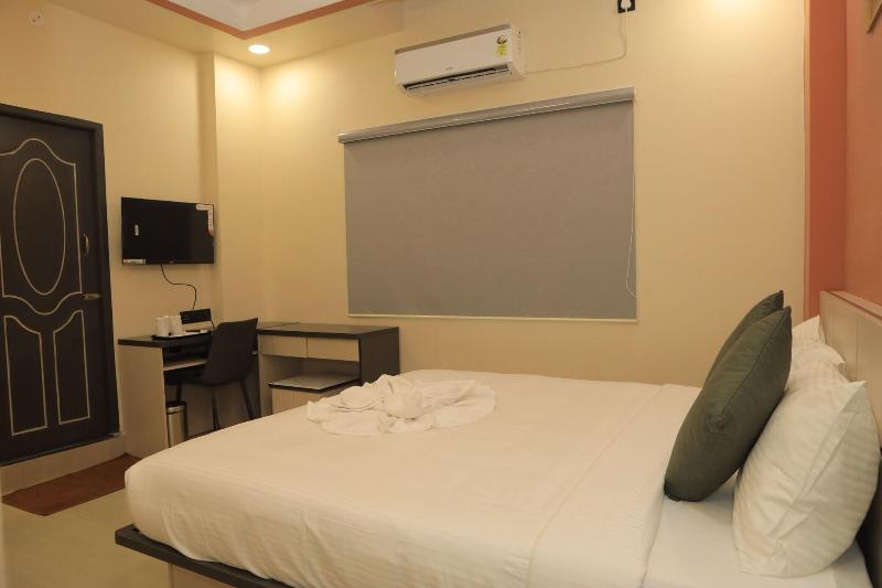 Kansone Hotel And Banquets image