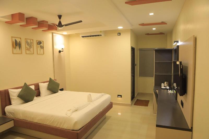 Kansone Hotel And Banquets image