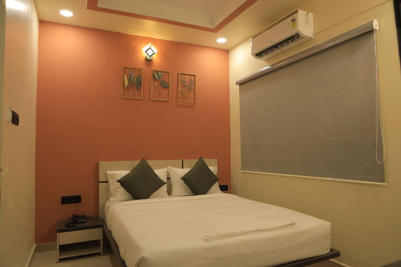 Kansone Hotel And Banquets image