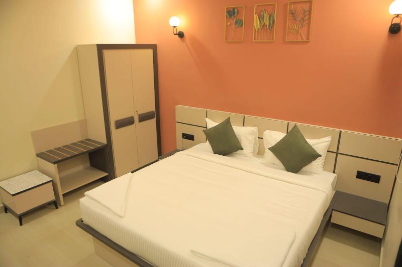Kansone Hotel And Banquets image