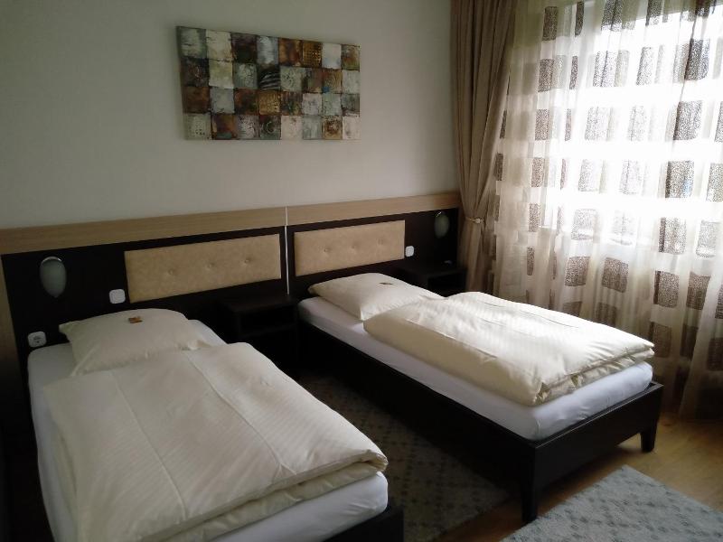 Hotel Alfa image