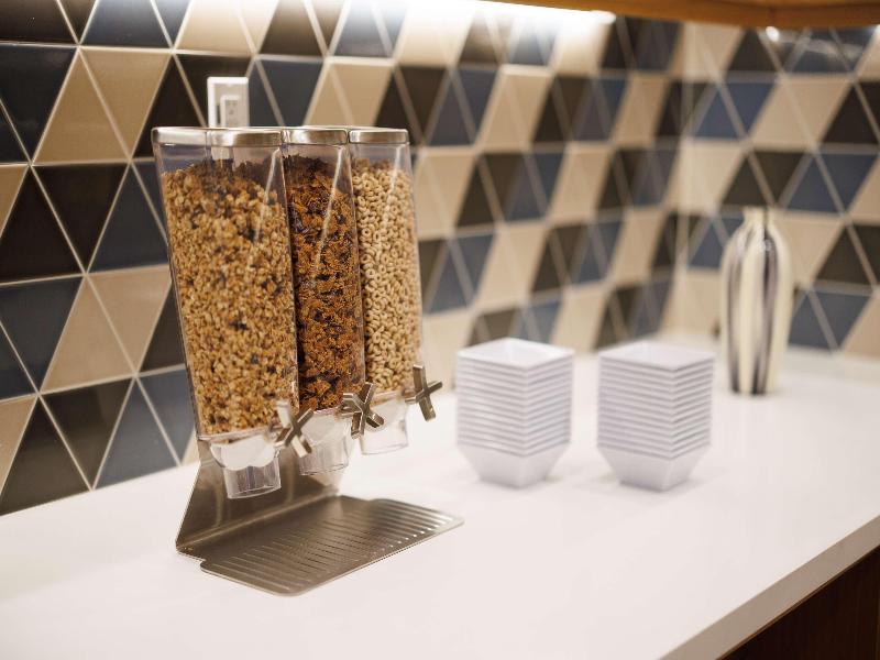 Hyatt Place San Carlos image