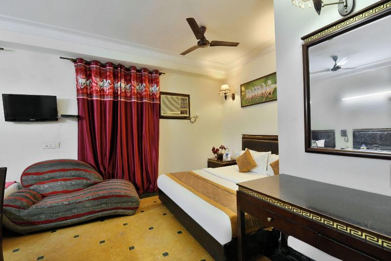 Hotel Revels By A1rooms image
