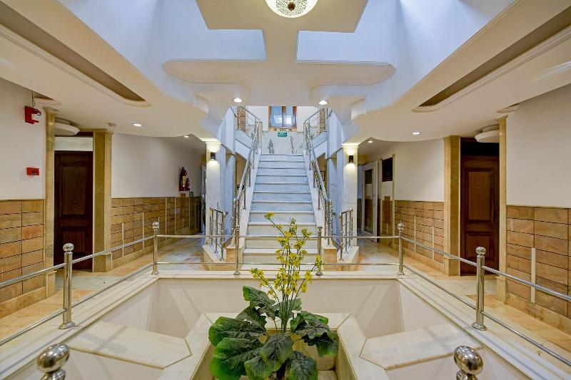 Hotel Natraz New Delhi image