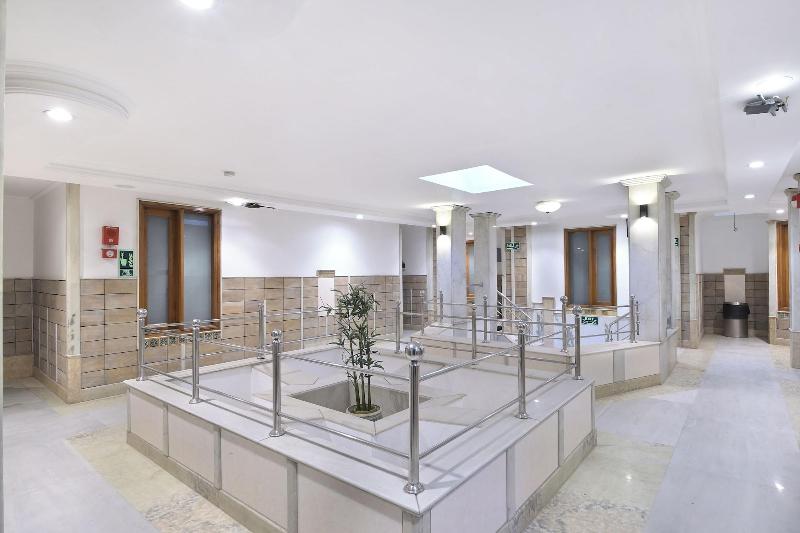 Hotel Natraz New Delhi image