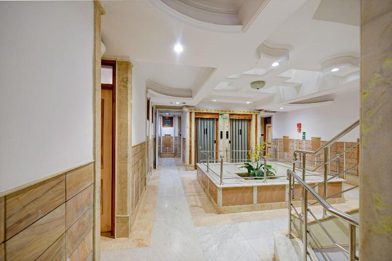 Hotel Natraz New Delhi image