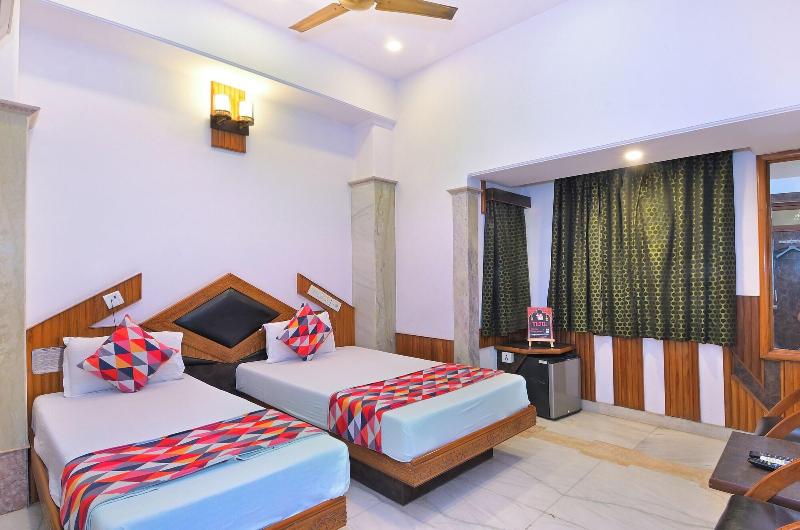 Hotel Natraz New Delhi image