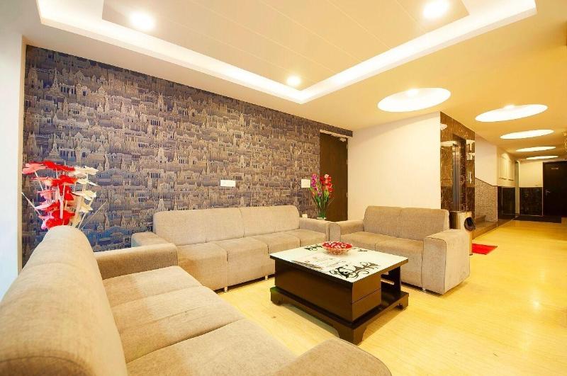 Hotel Belwood image