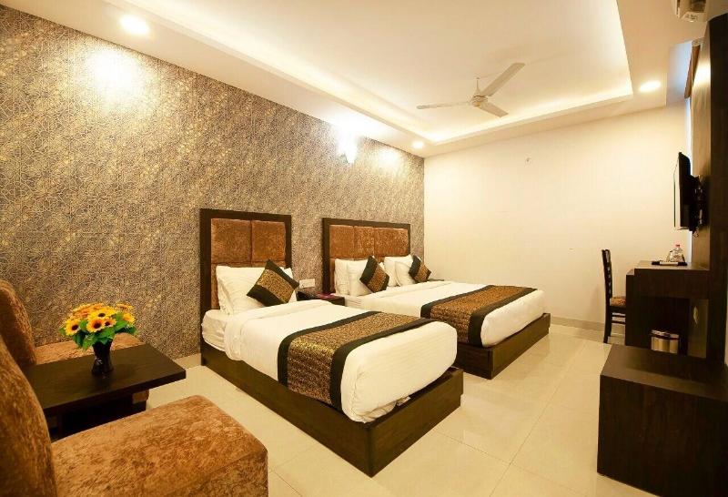 Hotel Belwood image
