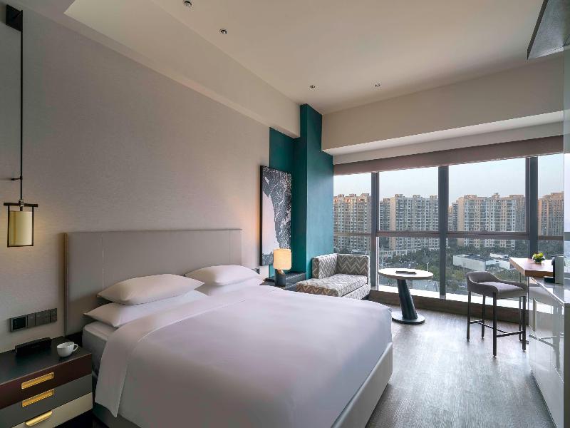 Hyatt Centric Lakeside Ningbo image