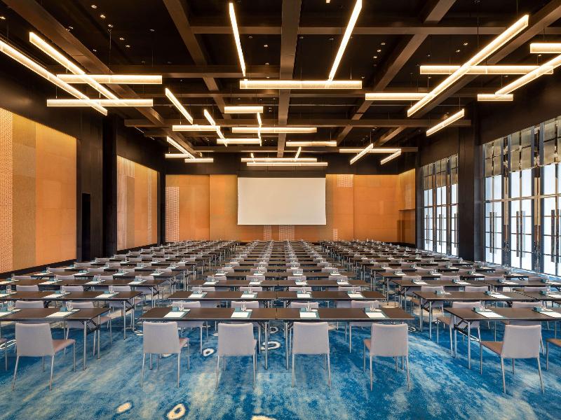 Hyatt Centric Lakeside Ningbo image