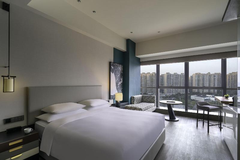 Hyatt Centric Lakeside Ningbo image