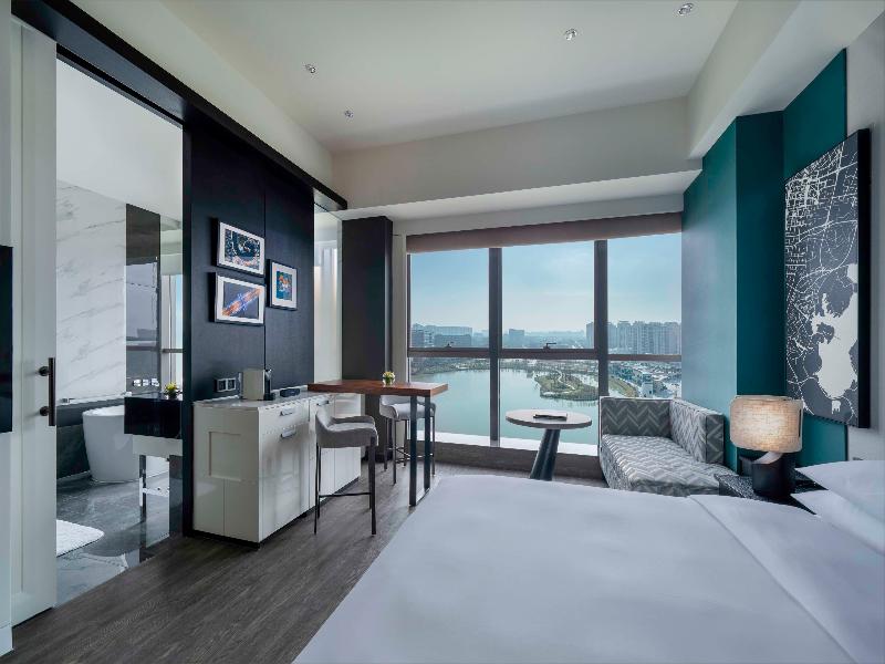 Hyatt Centric Lakeside Ningbo image