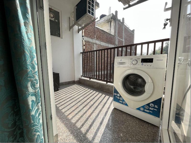 Fully Furnished Room In Hauz Khas image
