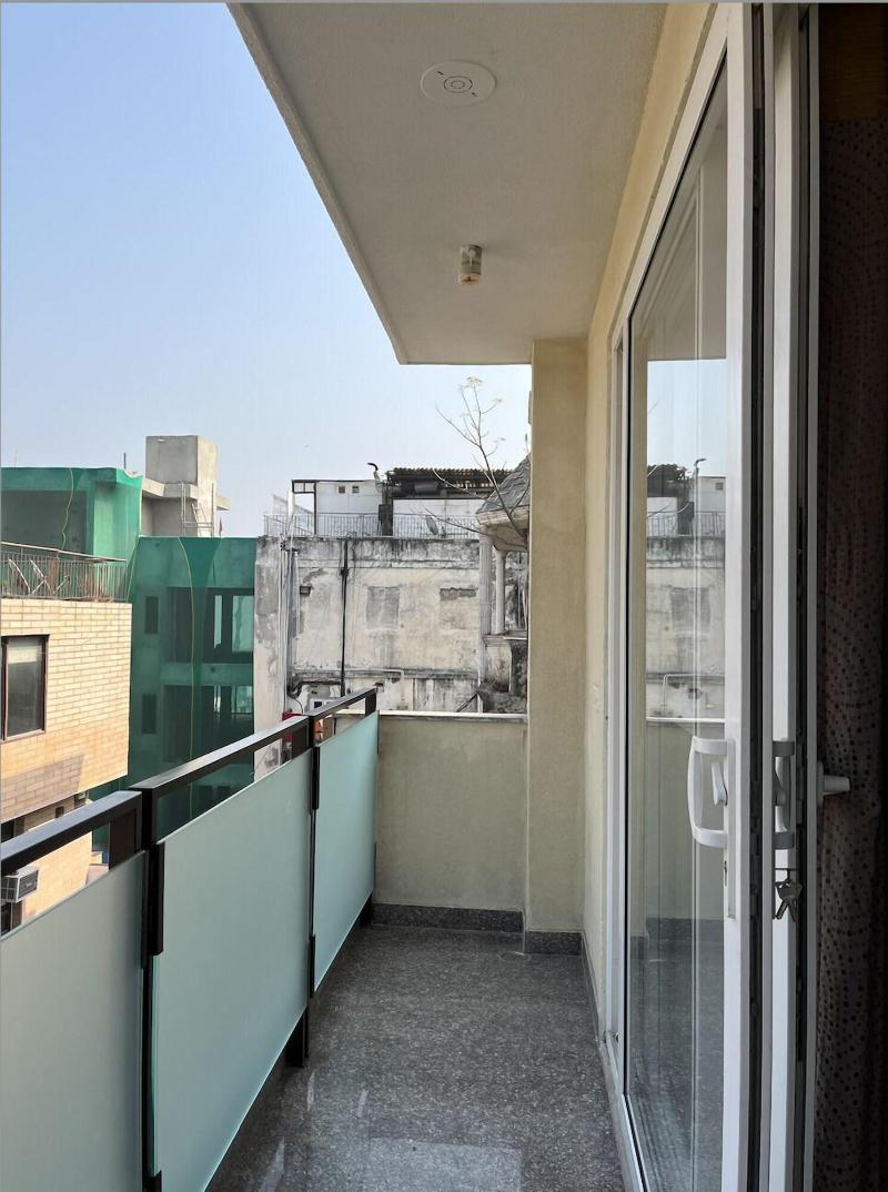 Fully Furnished Room In Hauz Khas image