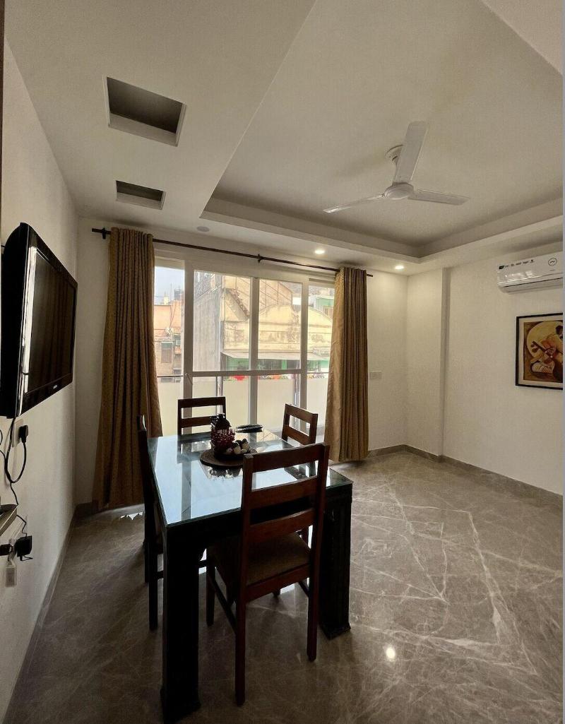 Fully Furnished Room In Hauz Khas image