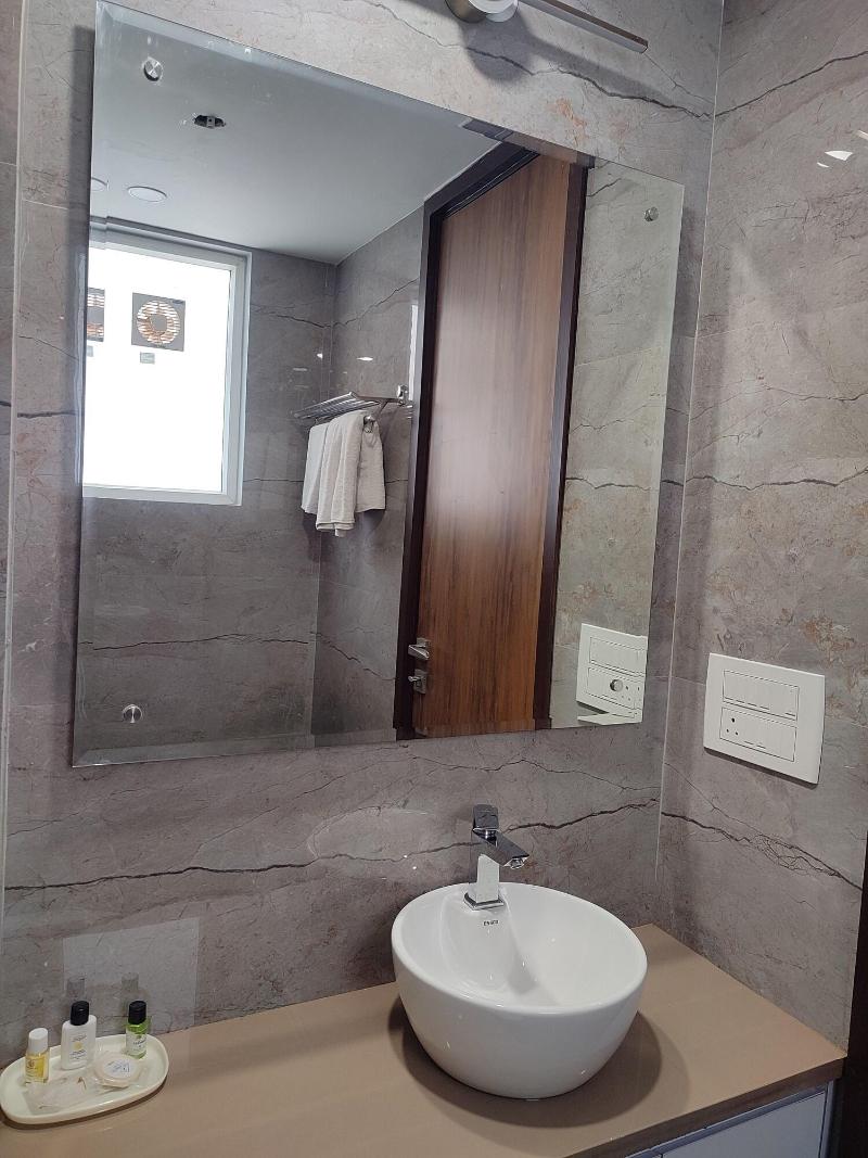 Fully Furnished Room In Hauz Khas image
