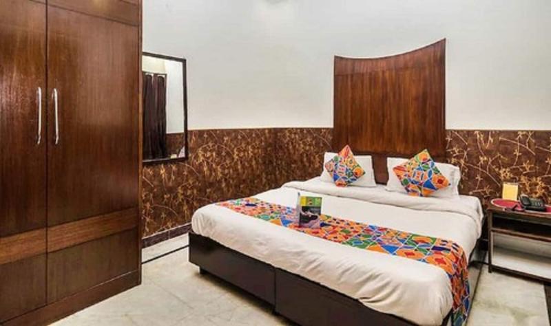 Del Fox Hotel Delhi Airport image