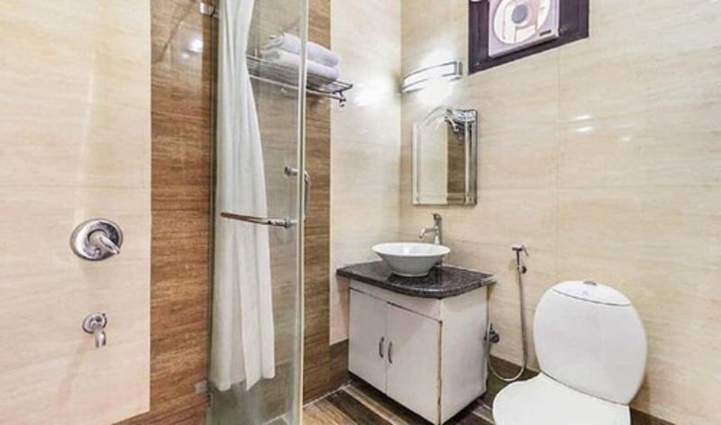 Del Fox Hotel Delhi Airport image
