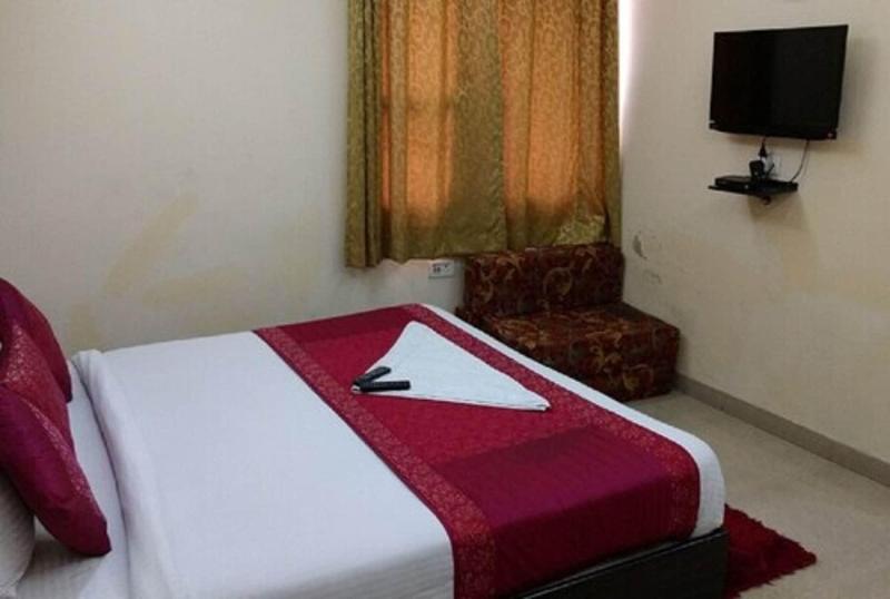 Del Fox Hotel Delhi Airport image