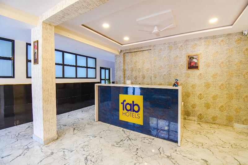 Fabhotel Prime Esta Inn image