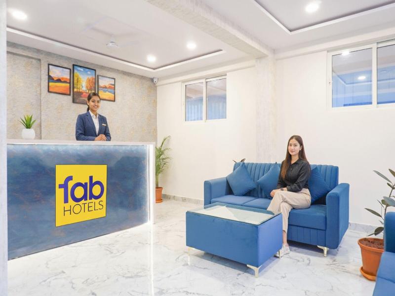 Fabhotel Prime Esta Inn image