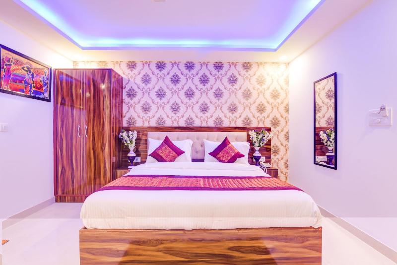 Hotel Festival At Delhi Airport image