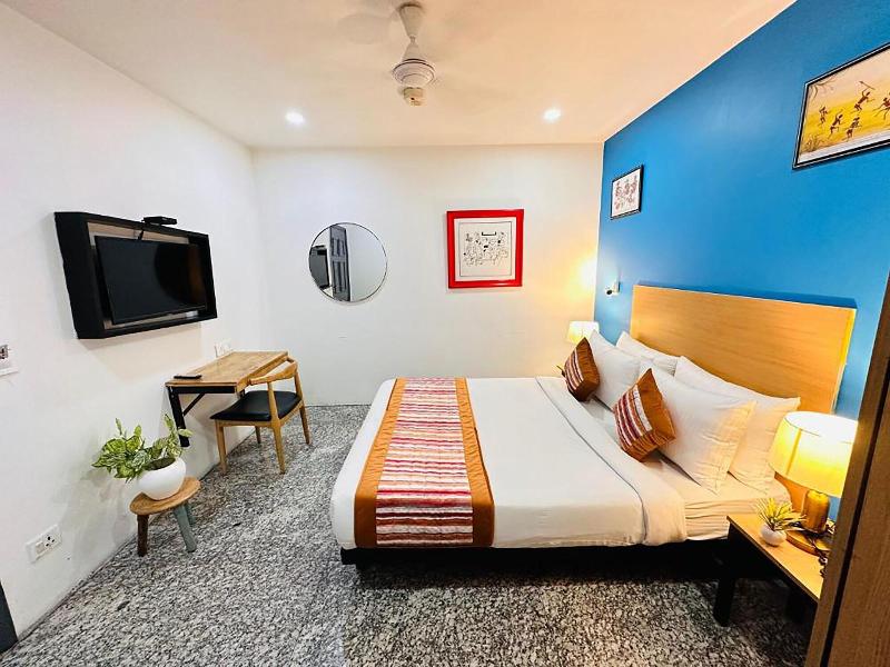 Hotel Golden Saffron Punjabi Bagh Delhi image