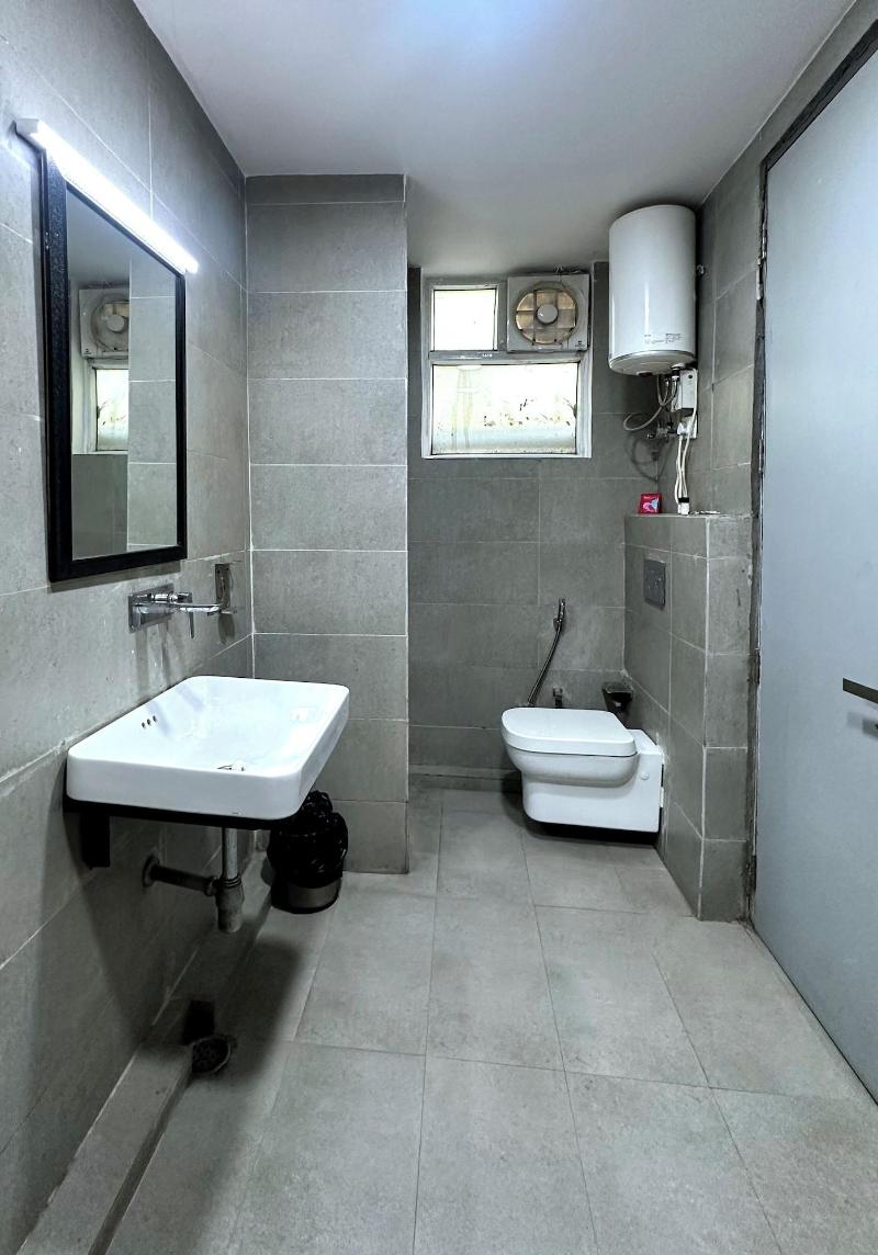 Nidra Hotel image