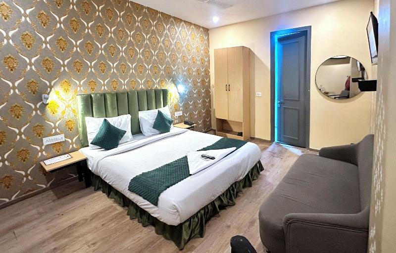 Nidra Hotel image
