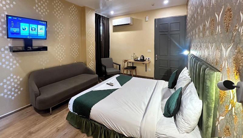Nidra Hotel image