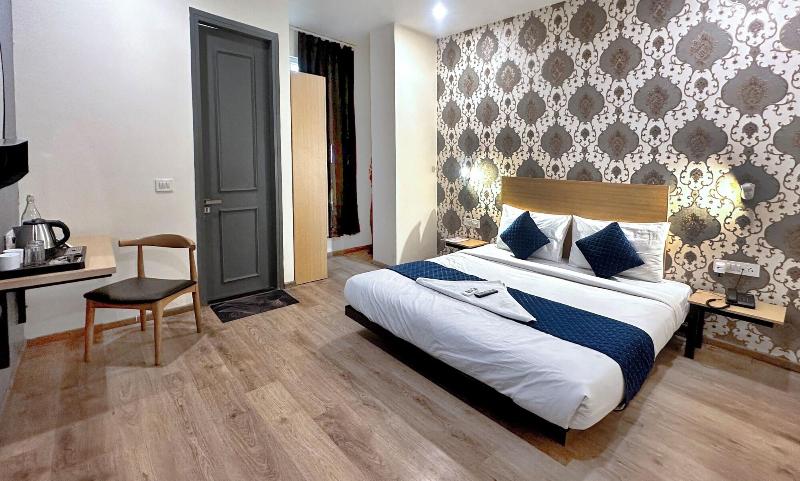 Nidra Hotel image