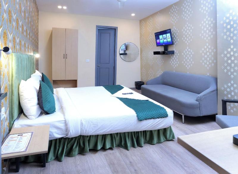 Nidra Hotel image